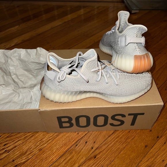 Adidas Yeezy Boost 350 V2 “Sesame” Mens Size 8.5 (New) - Picture 2 of 10